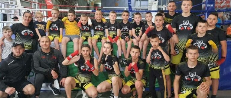 Збірна Закарпаття з кікбоксингу здобула 22 золоті медалі на чемпіонаті України