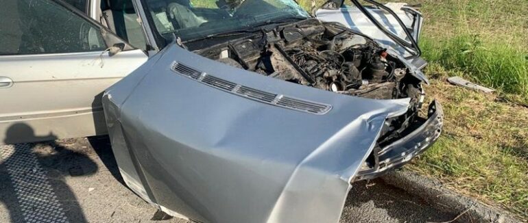 На трасі “Київ-Чоп” зіштовхнувся легковик та вантажівка: закарпатця коспіталізували до лікарні