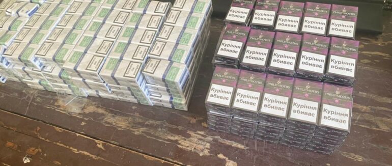 Тютюнова контрабанда на Закарпатті: угорець позбувся своєї автівки