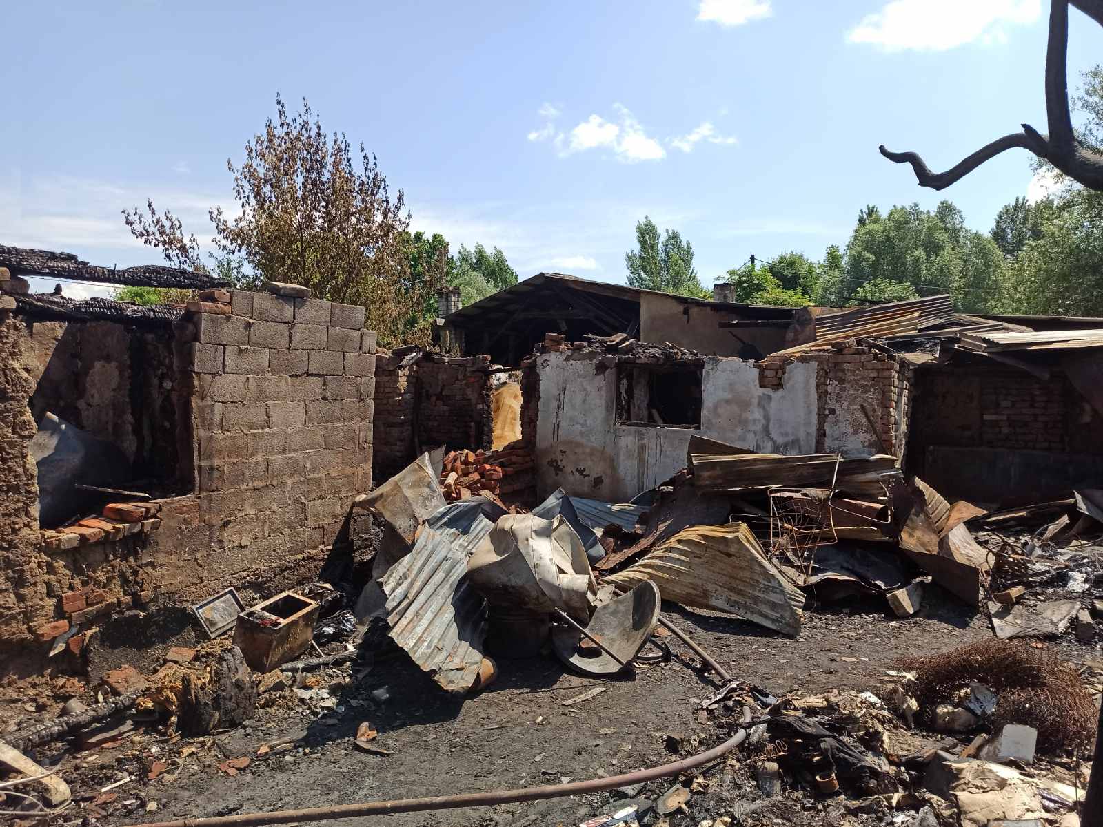 Подробиці масштабної пожежі в Ужгороді