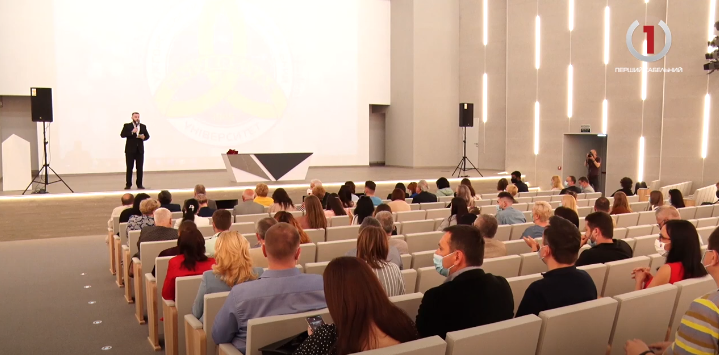 УжНУ – 75: в Ужгородському національному університеті презентували фільм про навчальний заклад (ВІДЕО)