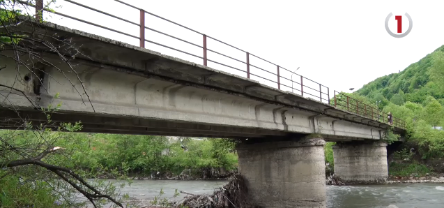 Загроза ізоляції: сотні родин у Квасах можуть опинитися відрізаними від світу (ФОТО, ВІДЕО)