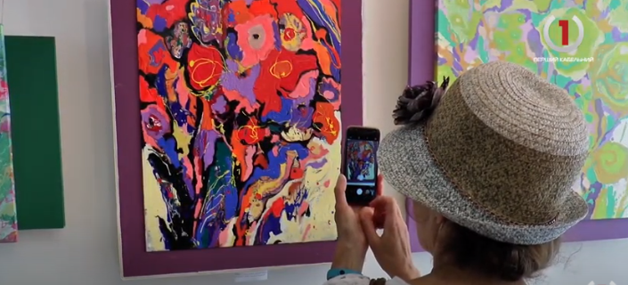 Живопис, який надихає: в Ужгороді презентували «Алюзію» (ФОТО, ВІДЕО)