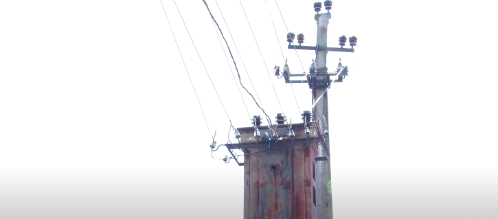 Десятирічний конфлікт: житель Великих Ком’ят судився через трансформатор (ВІДЕО)