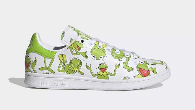 Яскраві кеди – новий тренд сезону: як розфарбувати їх власноруч