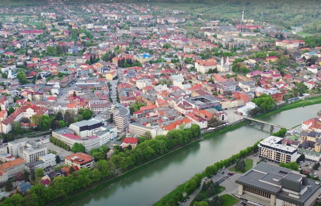 Ужгород з висоти пташиного польоту