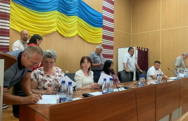 Мукачево, районна рада, рішення, прийняття, Михайло Лабош