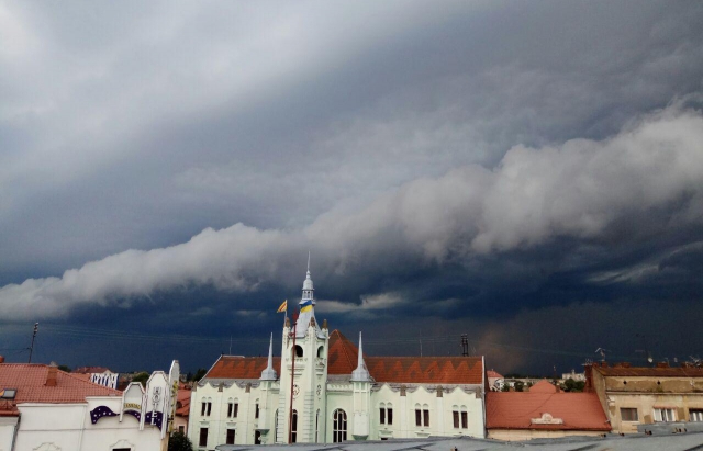 Закарпатські синоптики повідомляють, що липень почнеться з опадів