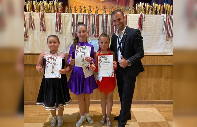 Міжнародний фестиваль спортивного бального танцю: юні закарпатці вибороли 3 нагороди