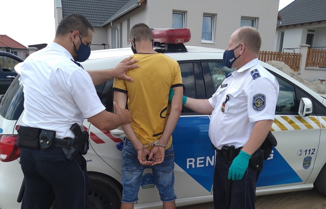 Повалив на землю і намагався зґвалтувати: п’яний закарпатець напав на жінку