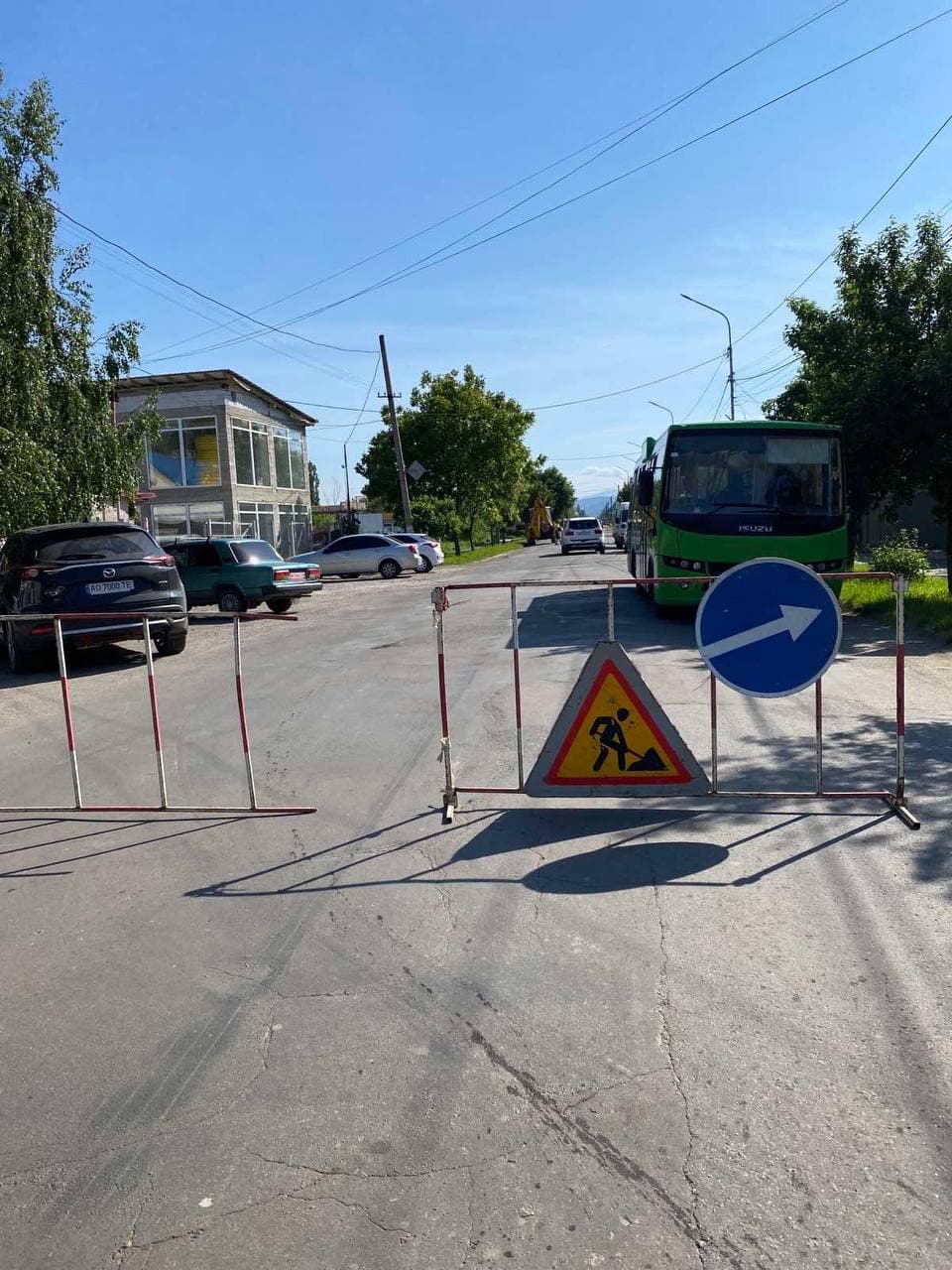 У Мукачеві на одній із центральних вулиць обмежено рух