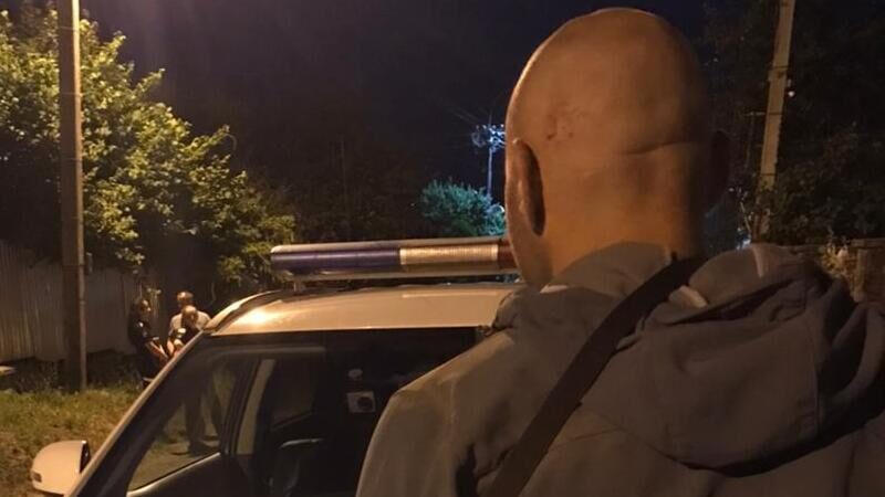 Пограбування в Ужгороді: чоловік обікрав чужу автівку