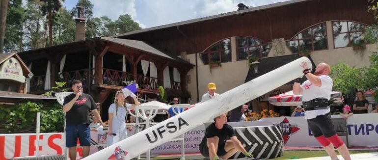 Звання найсильнішої людини України: спортсмени із Закарпаття змагалися на престижному турнірі