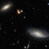 Телескоп Hubble зробив фото відразу двох величезних галактик