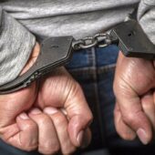 Закарпатця засуджено до 1 року позбавлення волі за насильство над сестрою