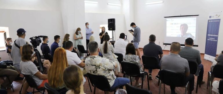 У “Совиному гнізді” презентували проєкт «UzhhorodReTour»