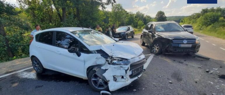 Неодноразове порушення ПДР: за минулу добу на Закарпатті зафіксували 9 ДТП