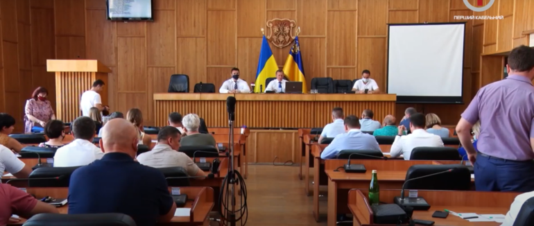 Кадрові зміни: ужгородська міськрада «переформатувалась» (ФОТО; ВІДЕО)