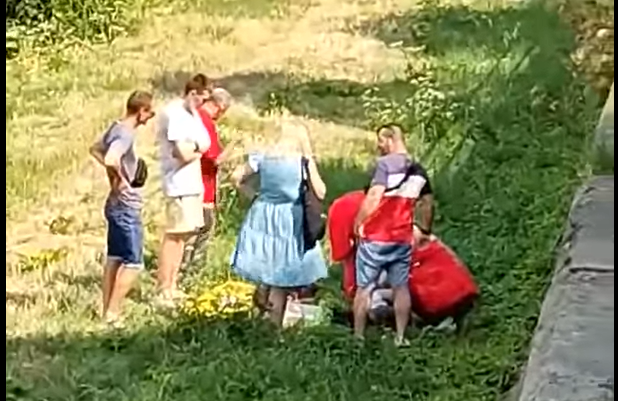 Жахливий інцидент в Ужгороді: 10-річний хлопчик впав з висоти на спину