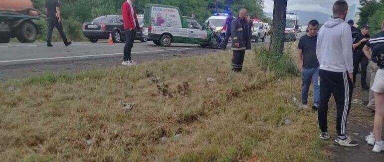 Аварія у Іршаві: легковик опинився в кюветі