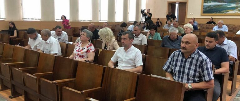 У Мукачеві розпочалася друга сесія районної ради VIII-го скликання – ПРЯМИЙ ЕФІР