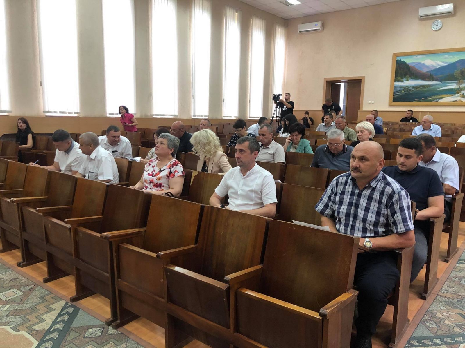 У Мукачеві розпочалася друга сесія районної ради VIII-го скликання - ПРЯМИЙ ЕФІР