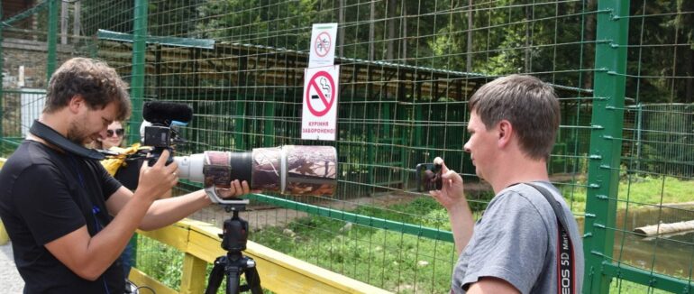 Дмитро Комаров зі своєю знімальною групою відвідав НПП “Синевир”