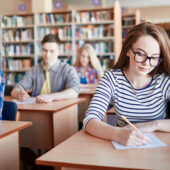 Більше 14 тисяч абітурієнтів подали в УжНУ електронні заяви про вступ