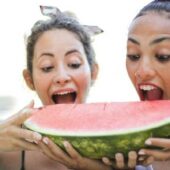 Не чекайте серпня: як заморозити кавун та що з нього приготувати влітку