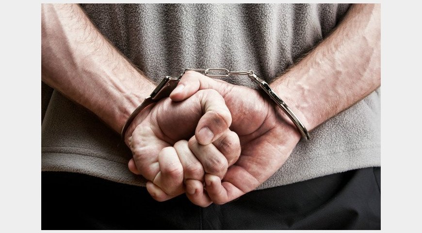 Житель Мукачева обікрав пункт обміну валют у місті Берегова на понад пів мільйона гривень