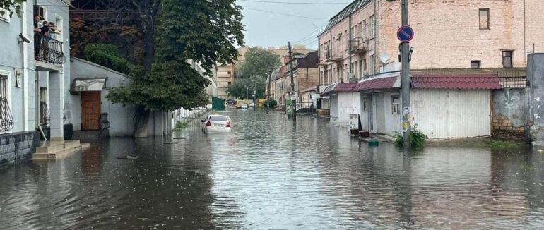 Після Німеччини й Бельгії стихія дісталася до Києва
