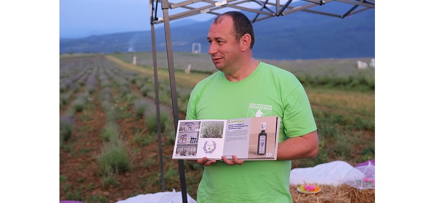 "Кращі крафтові напої Закарпаття": на Перечинщині презентували унікальне видання