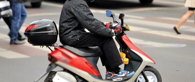 До уваги водіям мототранспорту: закарпатські патрульні перевірятимуть дотримання ПДР