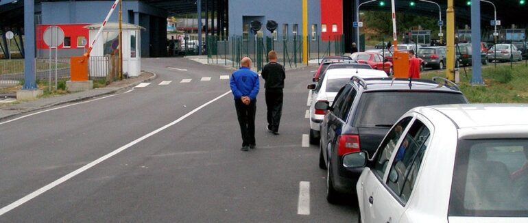 Закарпатцям на замітку: Словаччина змінює правила перетину кордону