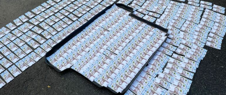 Збут метамфетаміну та реалізація військового майна: на Закарпатті затримали військовослужбовця