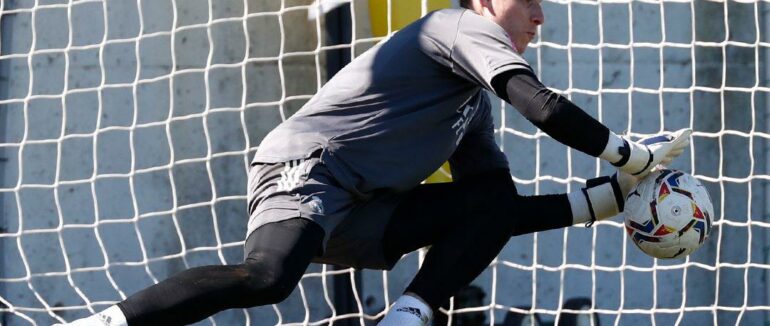 Здав позитивний тест на ковід: збірна України залишилася без ще одного голкіпера перед важливими матчами