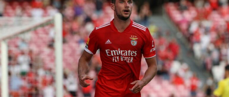 Блискучий дебют за “Бенфіку”: Романа Яремчука визнали найкращим гравцем матчу в чемпіонаті Португалії