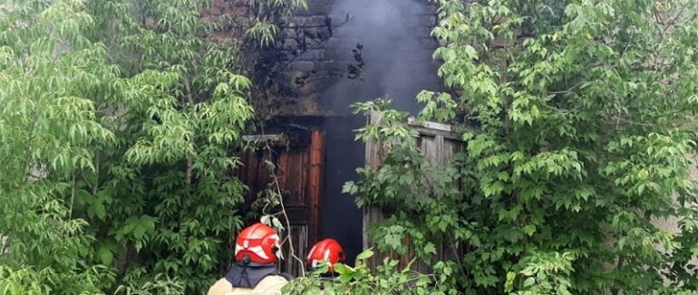 Пожежа в Ужгороді: палали гаражі на Гранітній вулиці