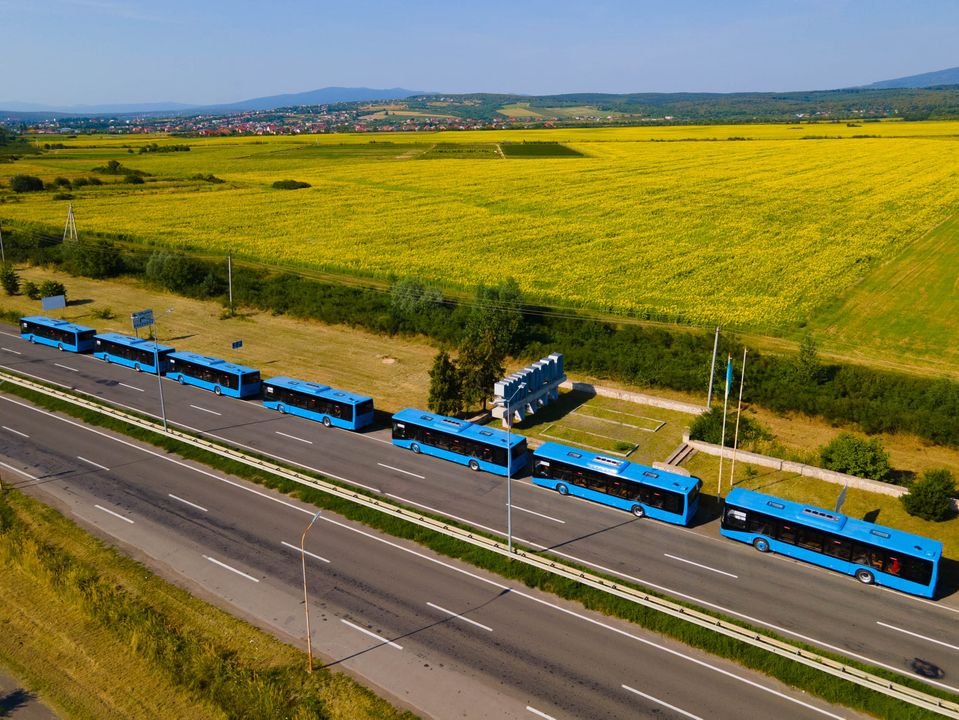 Богдан Андріїв, Ужгород, нові автобуси, Електрони, 7 машин, поставка, новини, міська рада