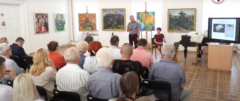 Воскрешає історію, возвеличує Україну: в Ужгороді відзначили 620-ту річницю «Королівського Євангелія» (ФОТО; ВІДЕО)