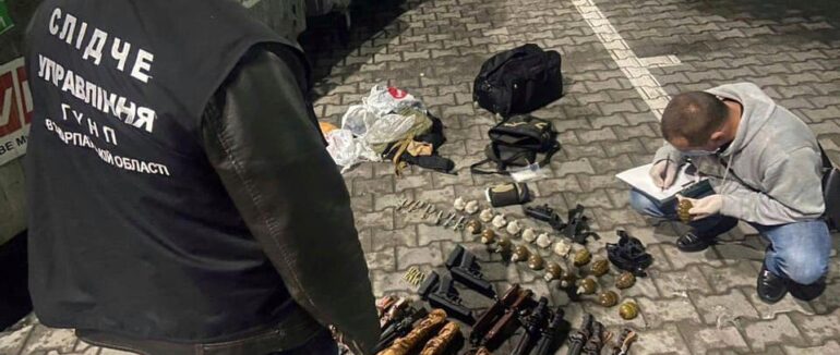 Постачання зброї до Закарпаття: у Мукачеві затримали організатора каналу