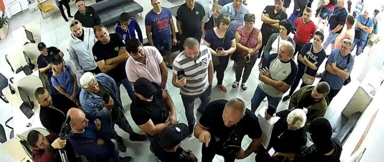 Що вчора сталось в АТ “Закарпатгаз”: подробиці та фото інциденту в Ужгороді