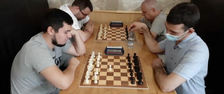 Мукачівська команда перемогла у турнірі з шахів в Ужгороді