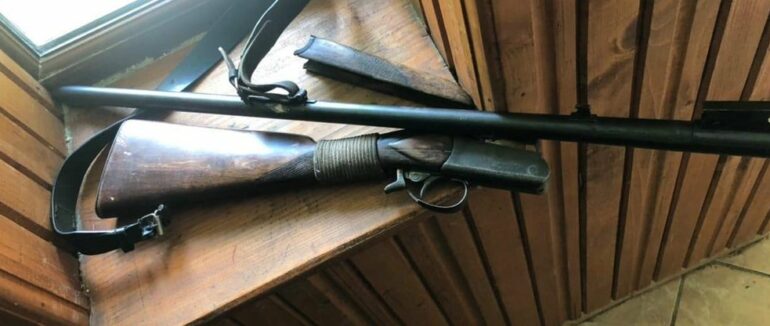На Мукачівщині чоловік на підпитку погрожував людям з рушниці