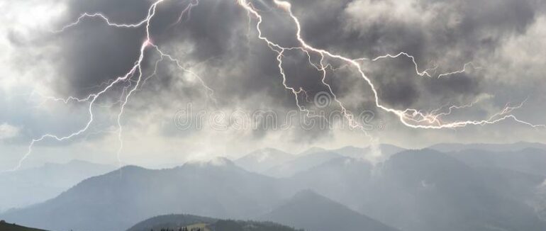 На Закарпатті оголосили штормове попередження