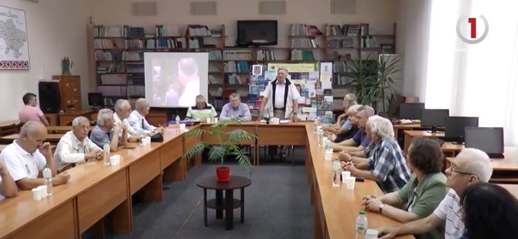 В умовах кризи та з шаленим ентузіазмом: як відбудовувався Ужгород (ВІДЕО)