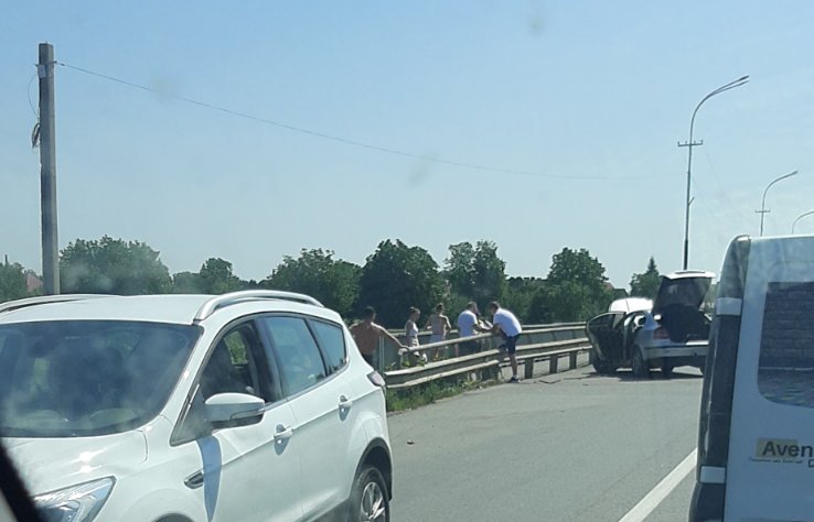 Мукачево, транспортний міст, ДТП, аварія, легковики, Увага РАДАР