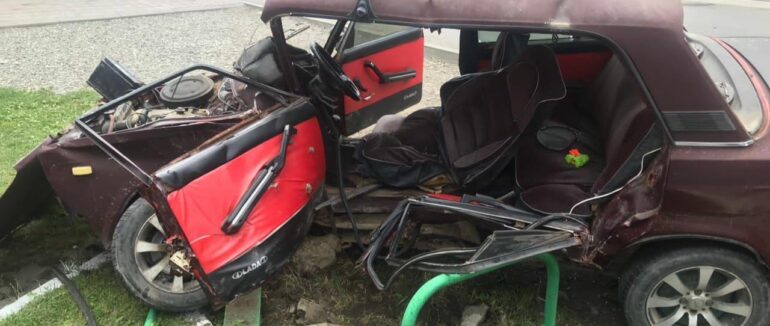 Дитина вижила, а водій загинув: подробиці трагічної аварії на Рахівщині