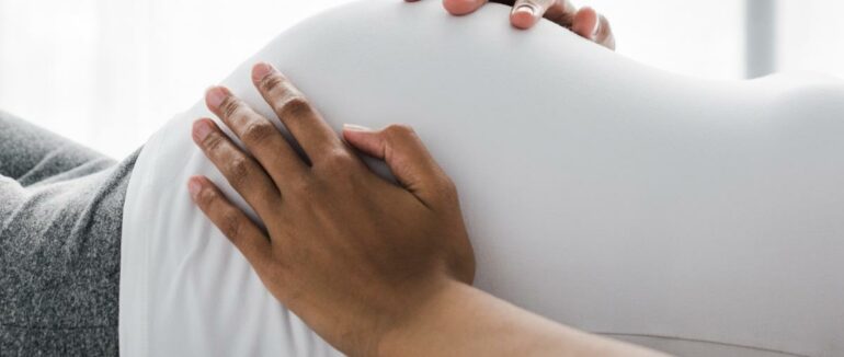 Премія для жінок в Івано-Франківську: першій, хто завагітніє після COVID-вакцинації виплатять 100 тисяч