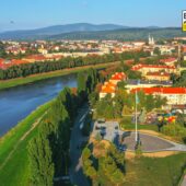 Державний прапор в Ужгороді: локація з флагштоком стала однією з найпопулярніших в місті